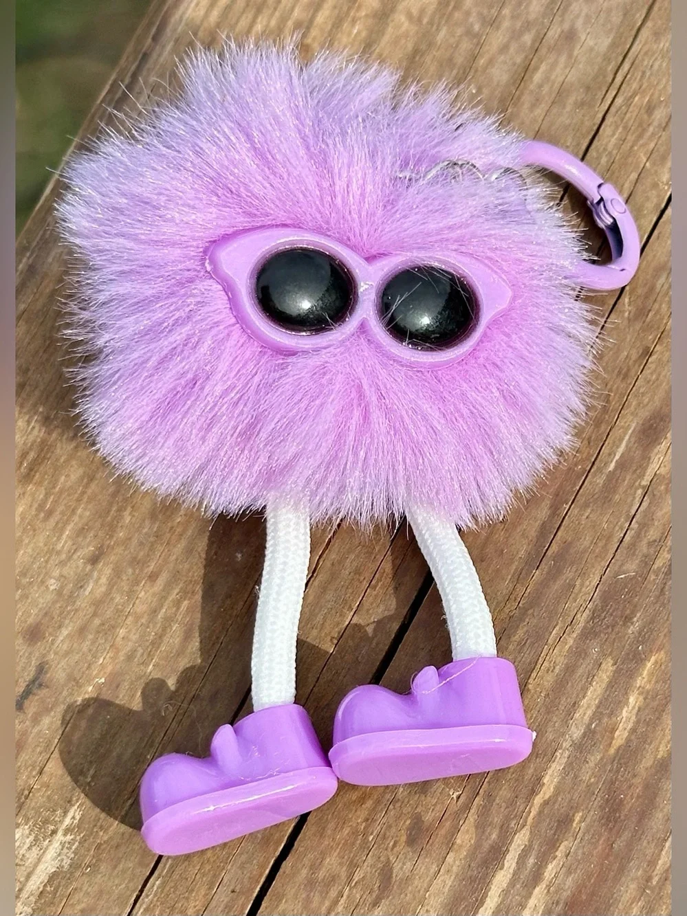 Lilac Mrs. Cool Keychain with Sunglasses & Swinging Feet